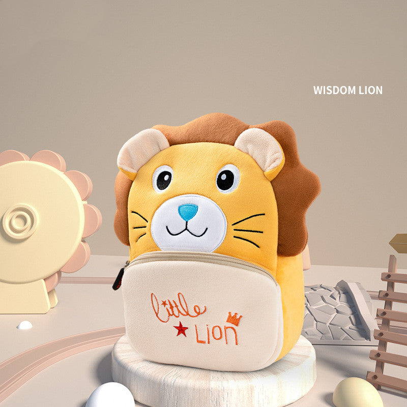 Plush small school bag with lion face, white front panel and zip pocket