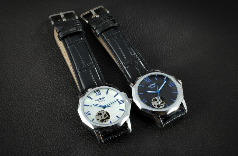 Set of two men's automatic mechanical watches with leather straps: white and black dials, 42mm