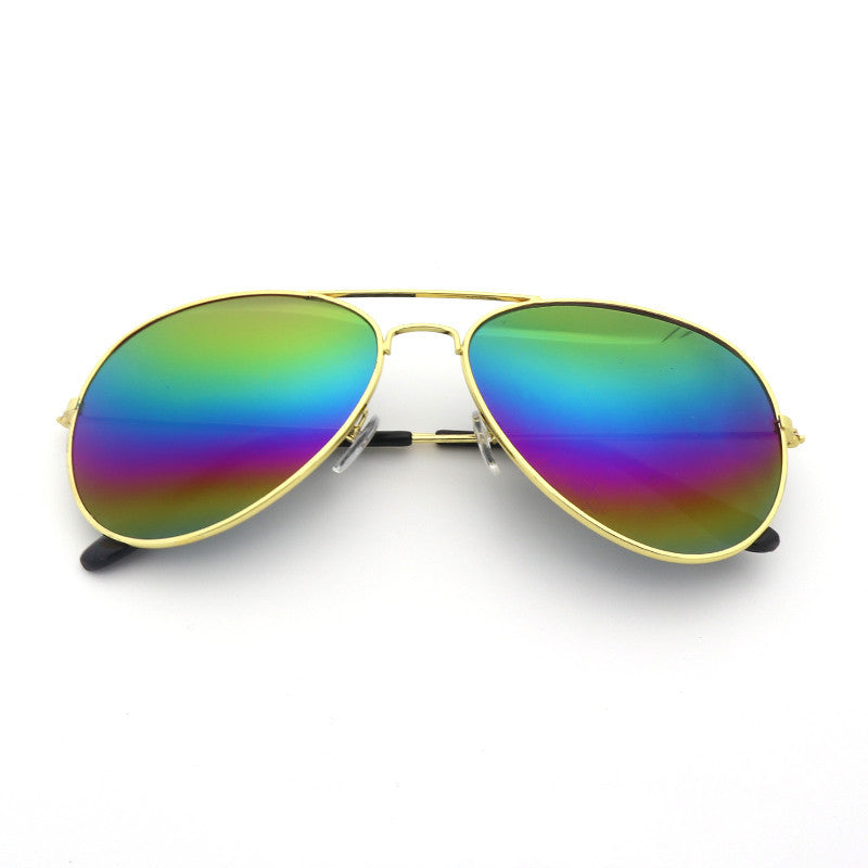 Unisex aviator sunglasses with gold frame and multicolor mirrored lenses