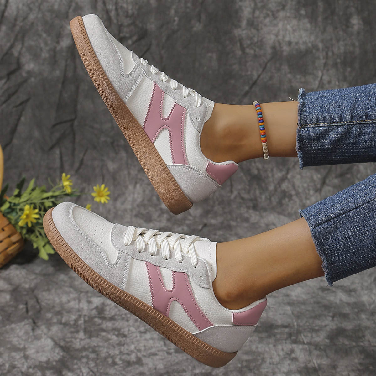 Women’s Colorblock Lace-Up Flats