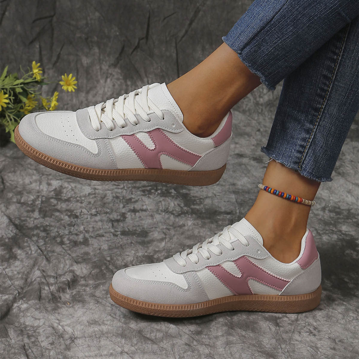 Women’s Colorblock Lace-Up Flats