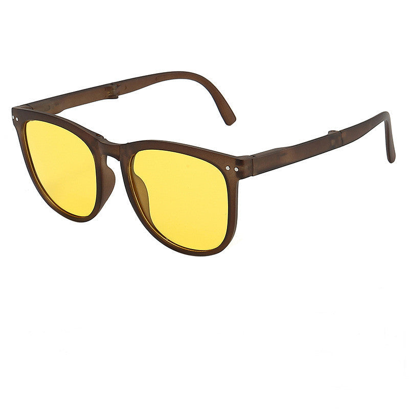 Tortoiseshell polarized folding sunglasses with yellow mirrored lenses