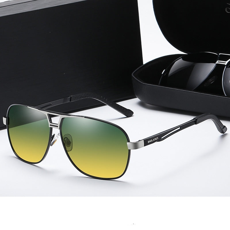 Polarized sunglasses with black and silver frame, yellow mirrored lenses