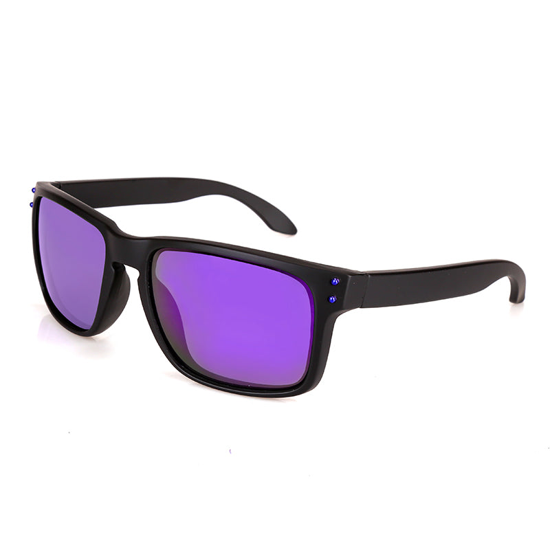 Men's sports sunglasses with black frame and purple mirrored lenses