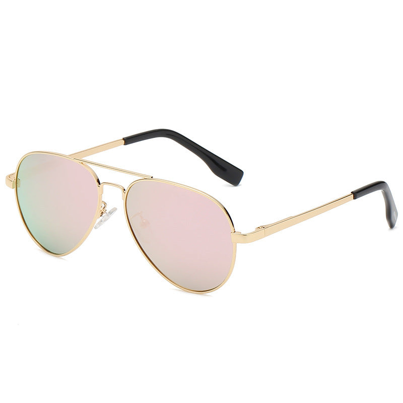 Unisex polarized sunglasses with gold metal round frames, mirrored tinted lenses, black temples