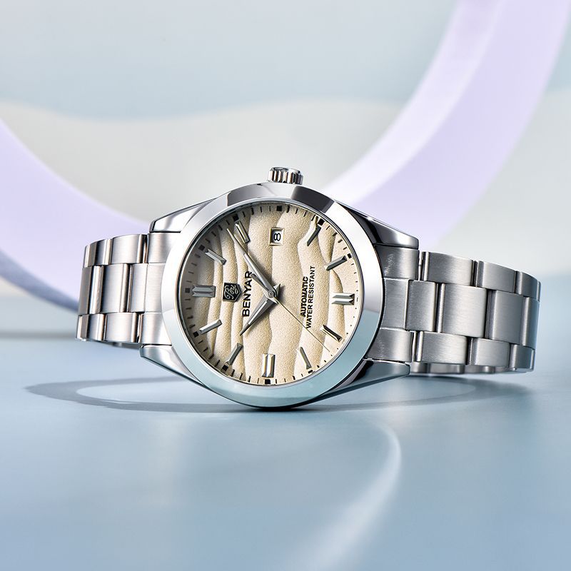Men's automatic watch with champagne dial and silver metal bracelet