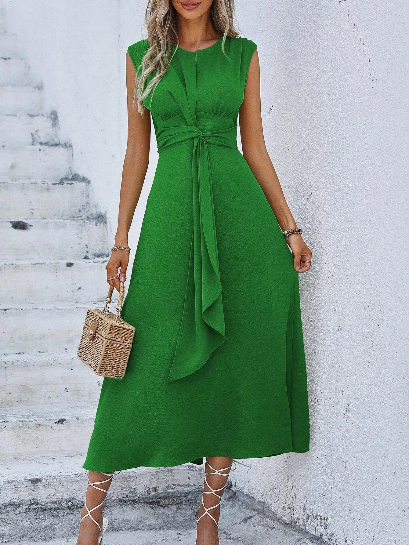 Women's Sleeveless Summer Dress