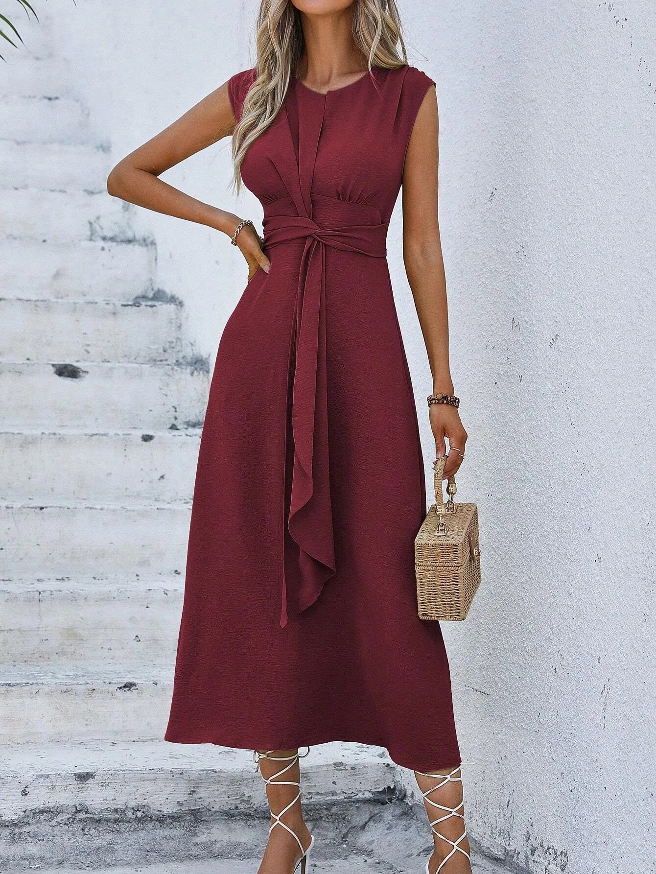 Women's Sleeveless Summer Dress