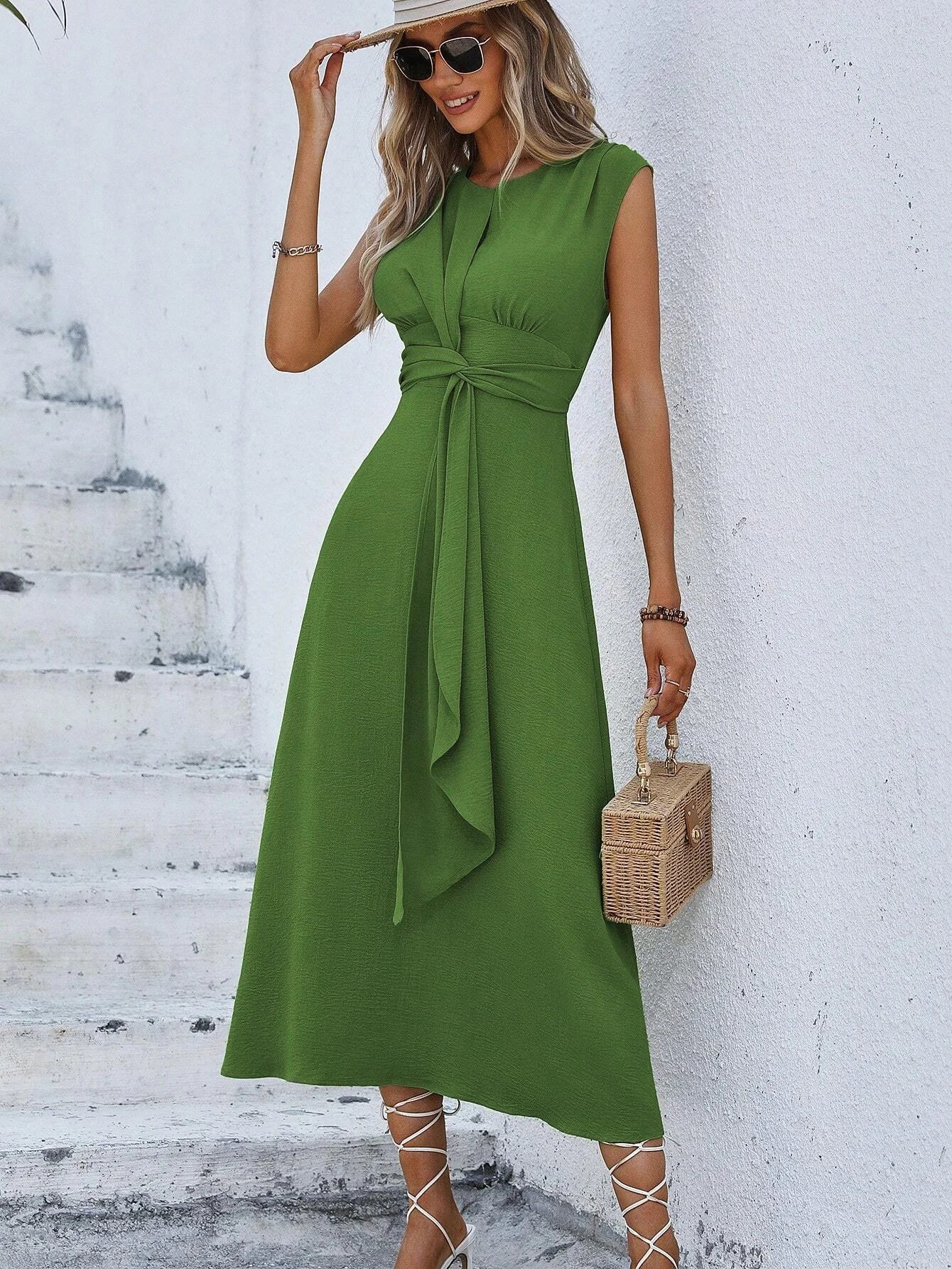 Women's Sleeveless Summer Dress