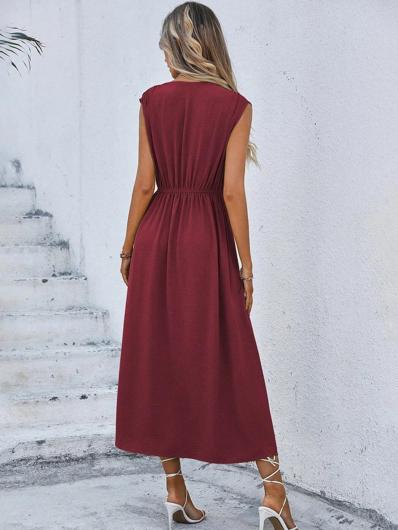 Women's Sleeveless Summer Dress