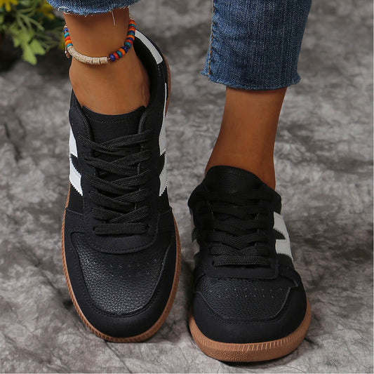 Women’s Colorblock Lace-Up Flats