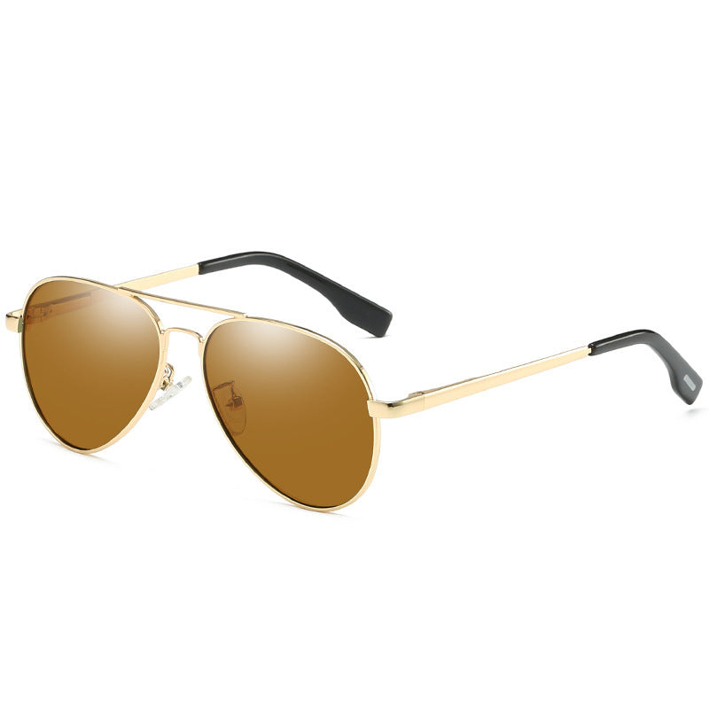 Polarized sunglasses with brown mirrored lenses and gold round metal frame